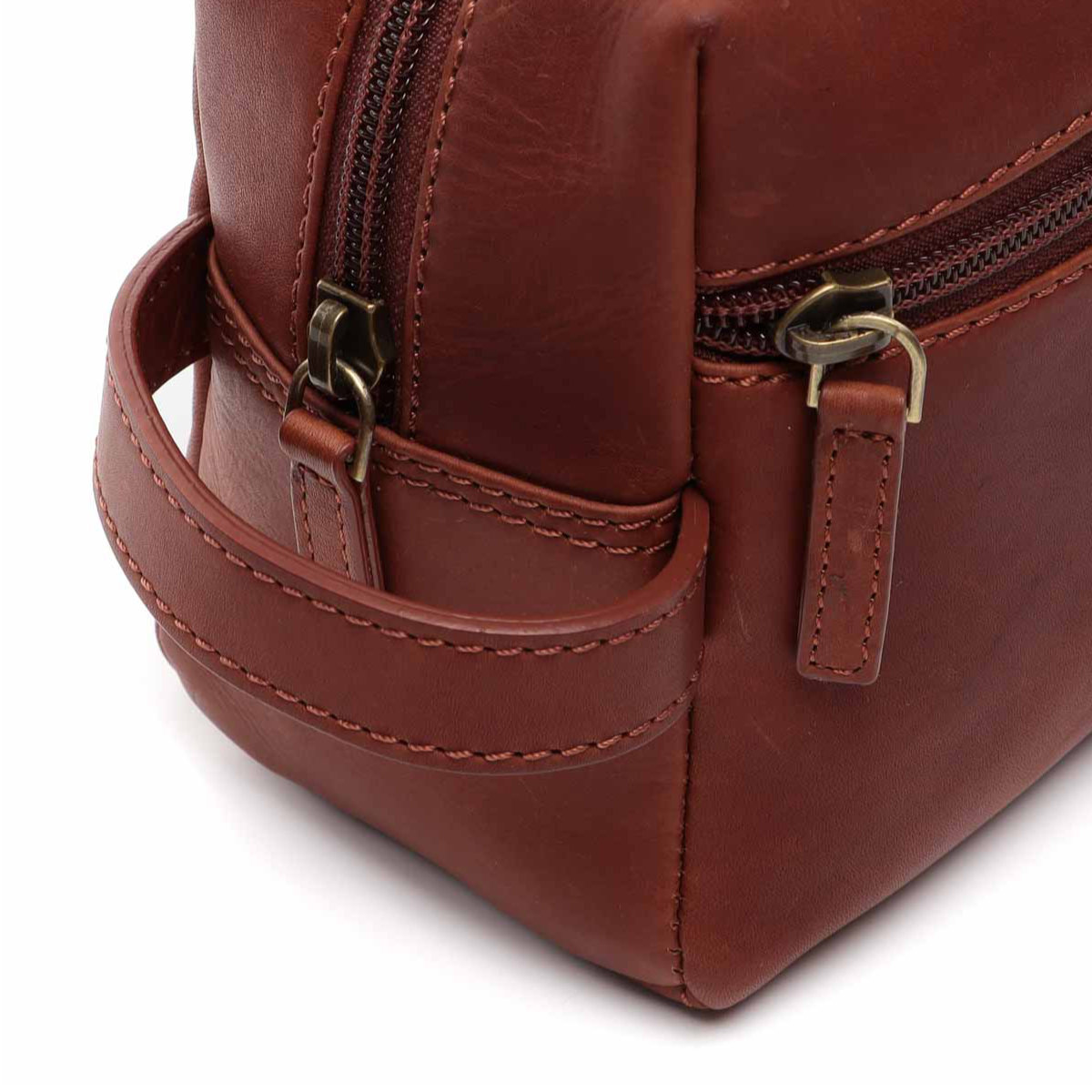 BUSBY KENNEDY TOILETRY BAG - Image 5