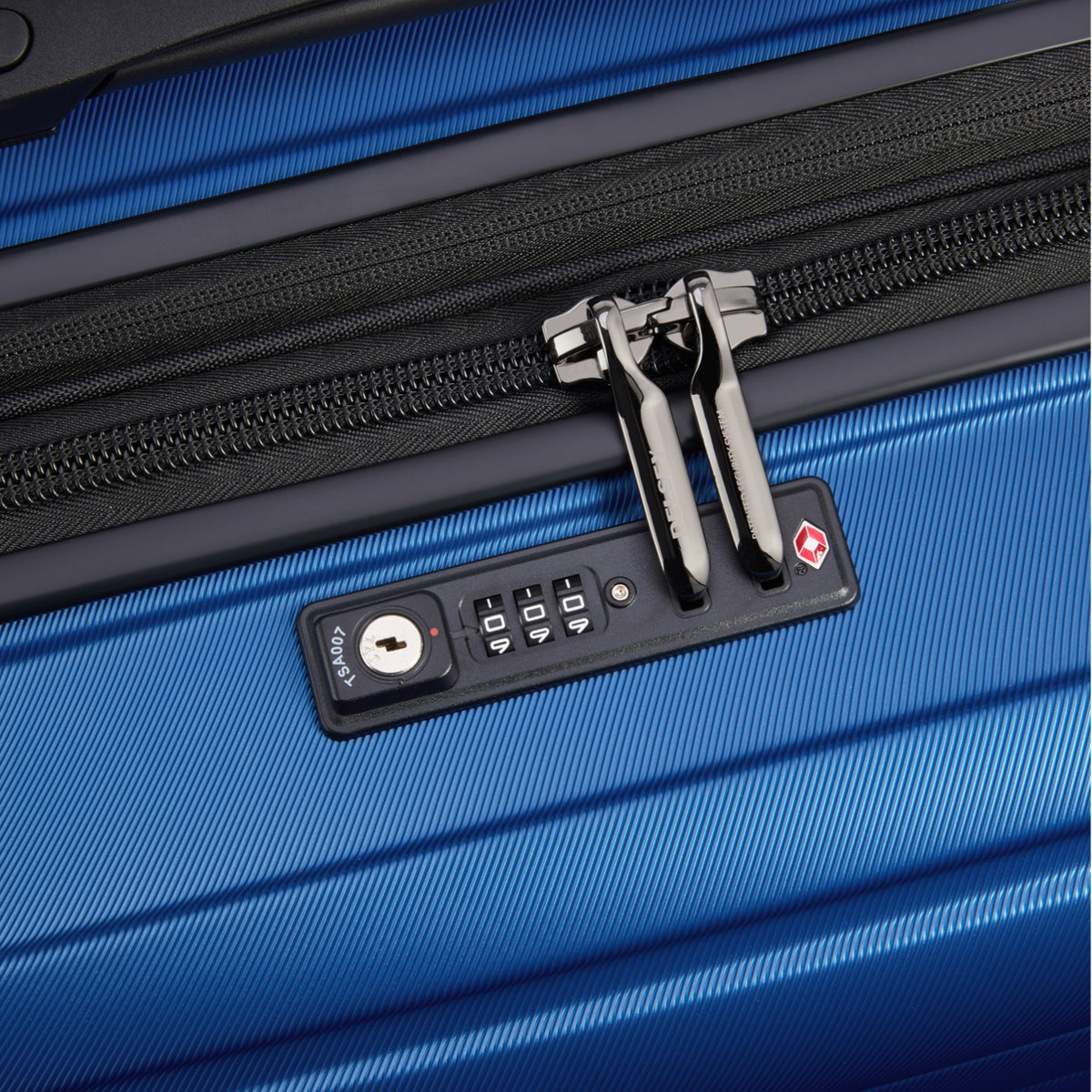 DELSEY SHADOW 5.0 70CM 4DW TROLLEY CASE - Image 7