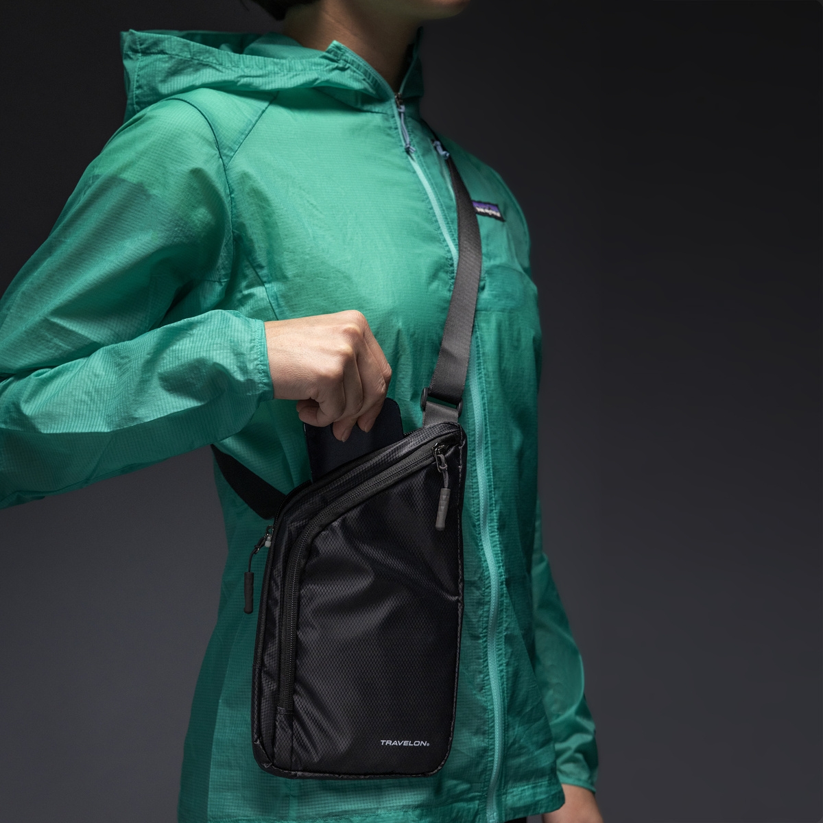 TRAVELON-WORLD-TRAVEL-ESSENTIALS-SLIM-CROSSBODY
