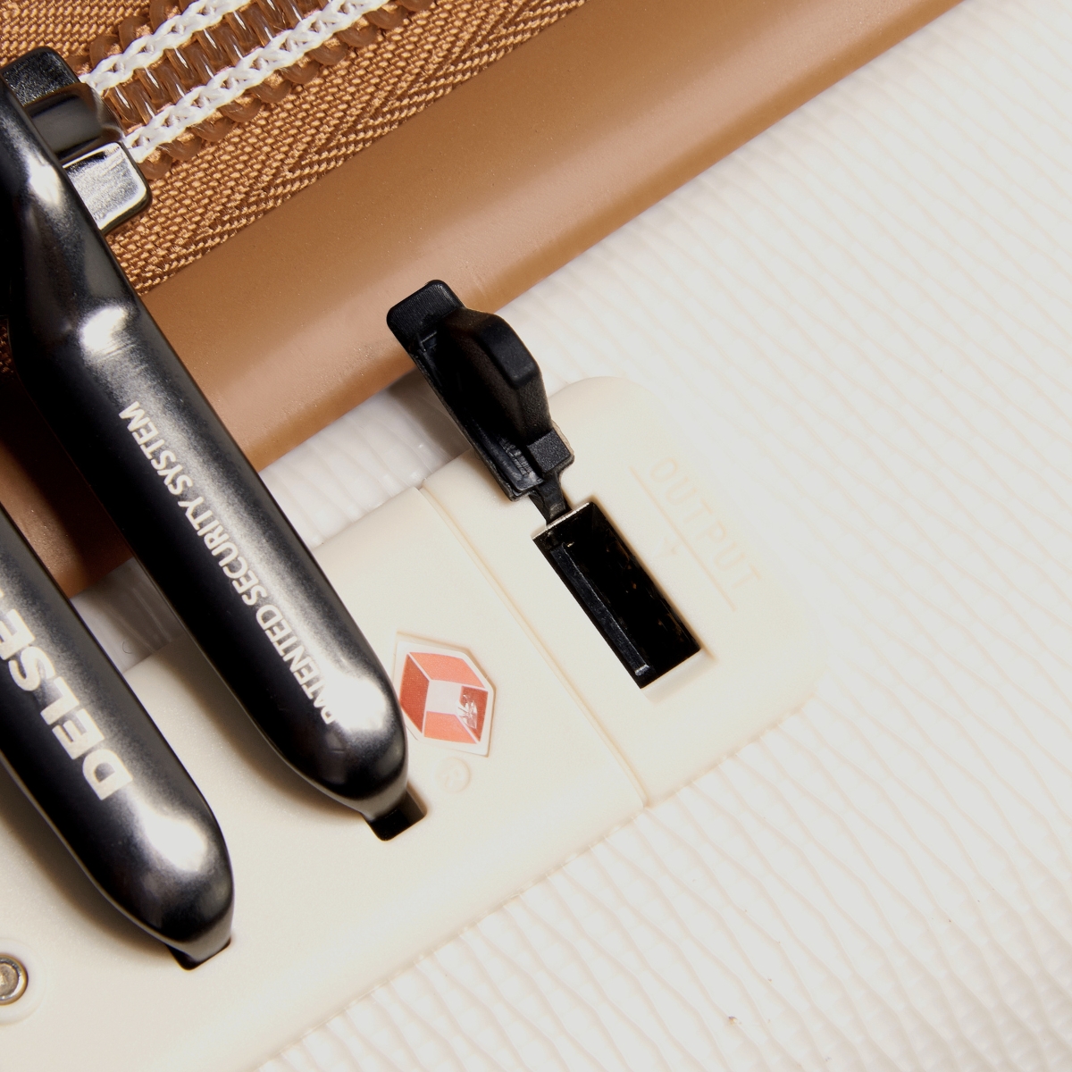 Delsey Chatelet Air 2.0 80cm Trunk