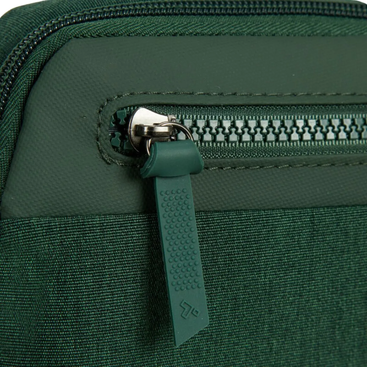 TRAVELON METRO ANTI THEFT CONVERTIBLE CROSSBODY - Image 7