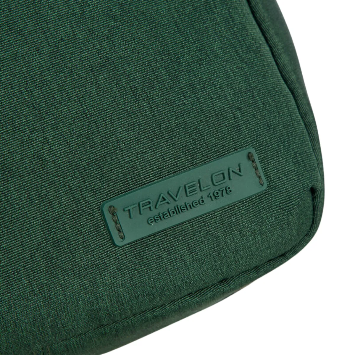 TRAVELON METRO ANTI THEFT SLING - Image 10