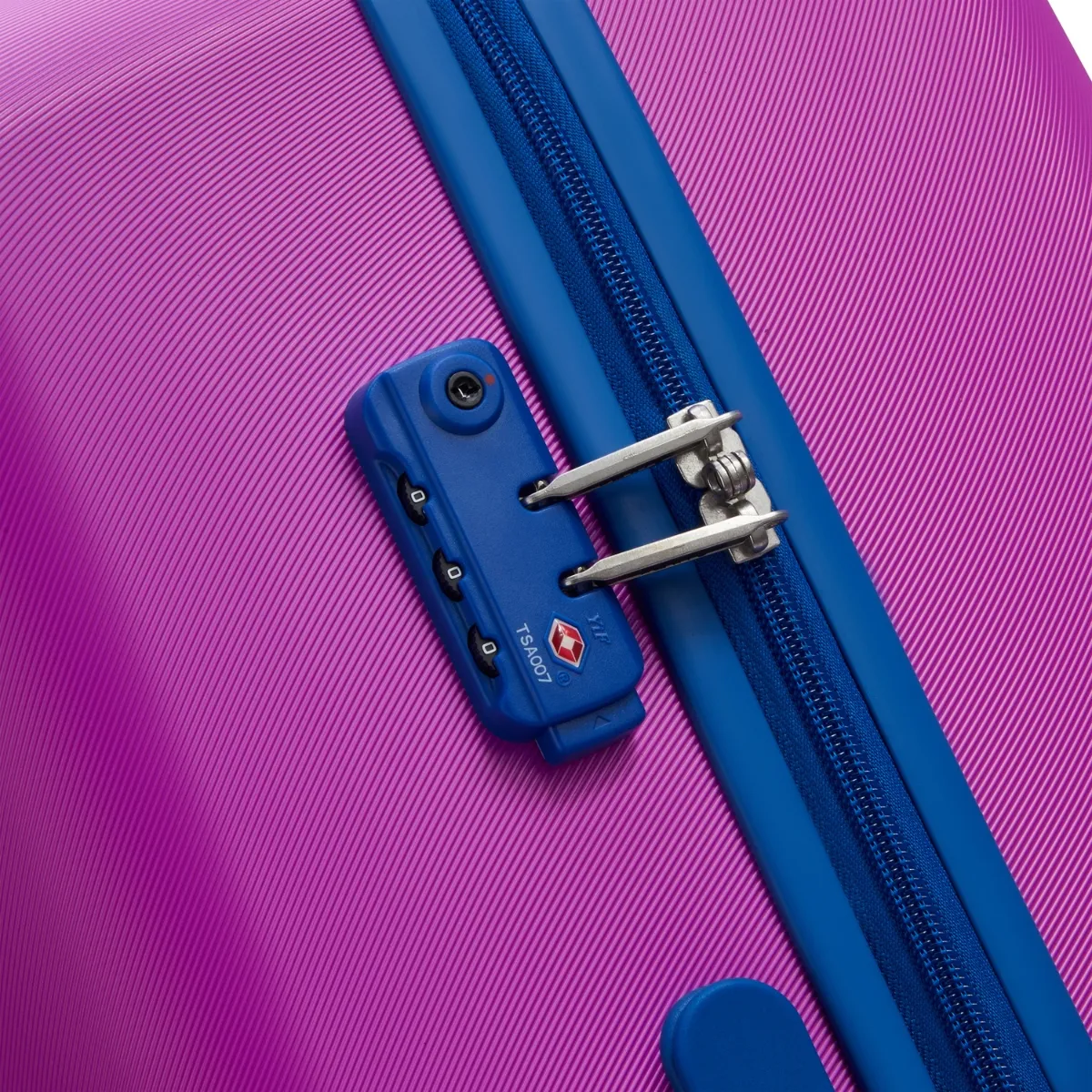 UNITED COLORS OF BENETTON FABRICA 70CM TROLLEY CASE - Image 6